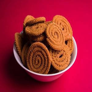 Chakali