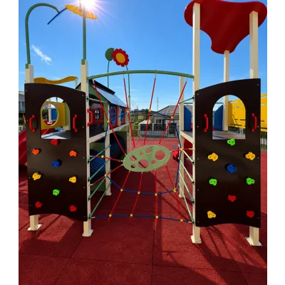 Complex de Joaca Exterior cu 3 Tobogane | Lemnaria Jder CJE01