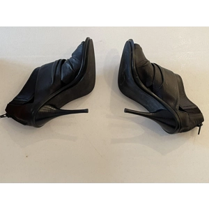 5|48 Saks Fifth Ave PL-DAWN Bootie Sandals - Size 7 / 37