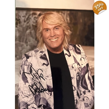 HAND SIGNED MIKE PHOTO