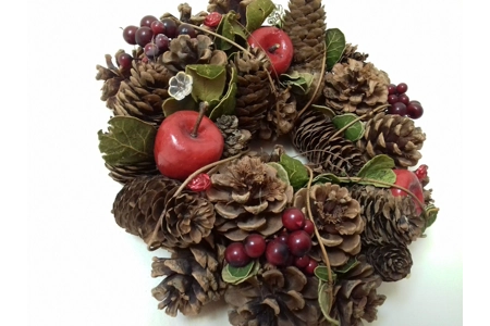 Apple Christmas Wreath