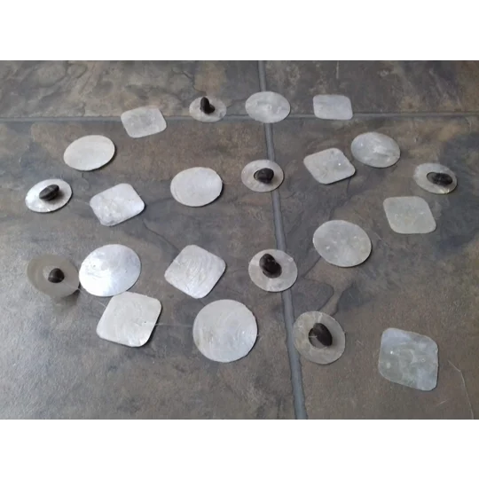 Mother of Pearl Garland