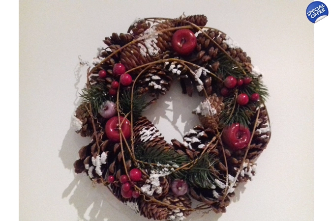 Snowy Christmas Wreath Snowy Christmas Wreath
