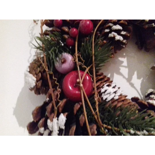 Snowy Christmas Wreath
