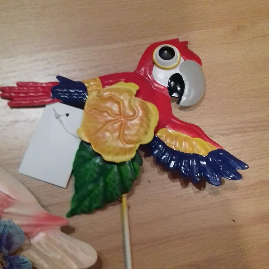 Set of 4 Parrot Garden Stakes