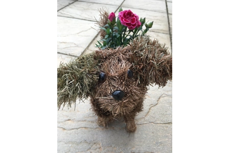 Straw Dog Planter Straw Dog Planter
