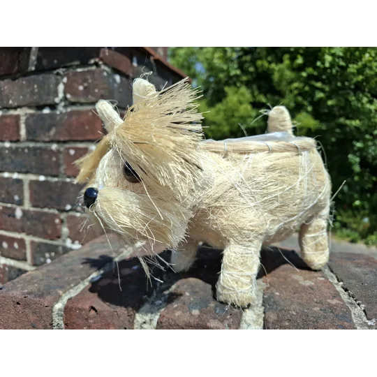 Straw Dog Planter