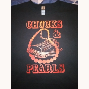 Copper Chuck's and pearls t-..