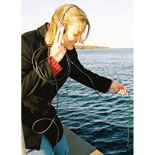 Hydrophone & amplifier for underwater hearing