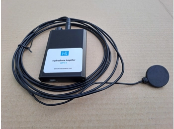 Hydrophone & amplifier for underwater hearing