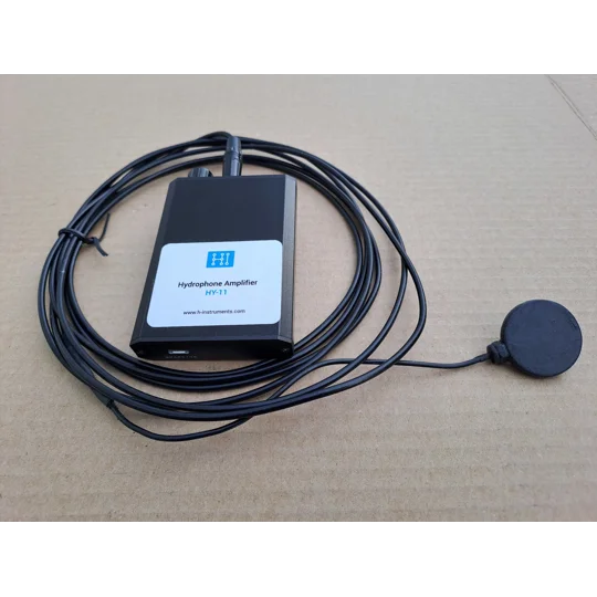 Hydrophone & amplifier for underwater hearing