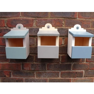 Robin and Wren traditional nest box. blue and white.