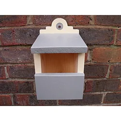 Robin and Wren traditional nest box, cream and grey.