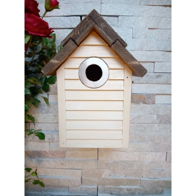 Beach Hut Nest Box. Cream title=