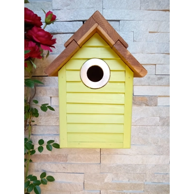 Beach Hut Nest Box. Spring green title=
