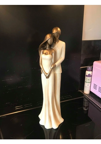 Moud for making this stunning couple ornament/candle