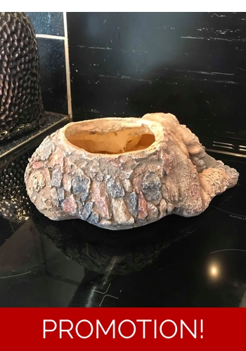 Moulld for maing this lovely laying down dog pot/bowl