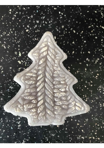 Latex mould for small chunky xmas tree candle/soap