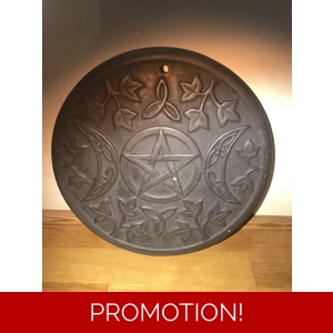 Latex mould for making this gothic style wall plaque