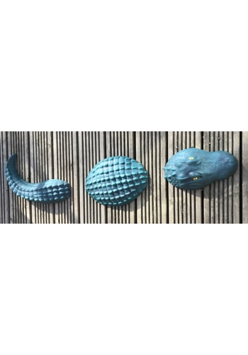 Set of 3 latex moulds to make this crocodile