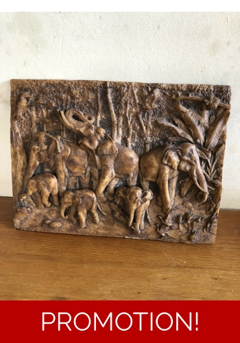 latex mould for making this very detailed elephant plaque