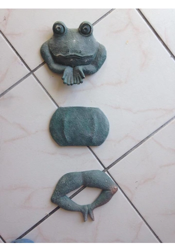 3 PIECE SET FROG MOULDS
