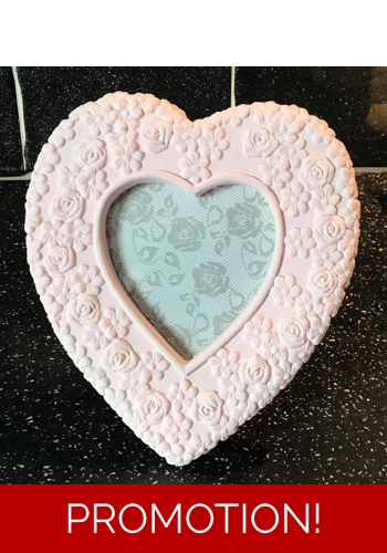 Lovely detailed picture frame mould