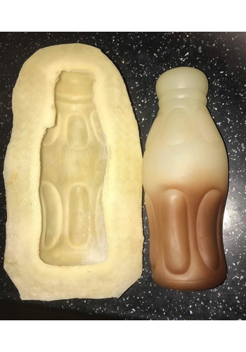 Fizzy pop bottle mould