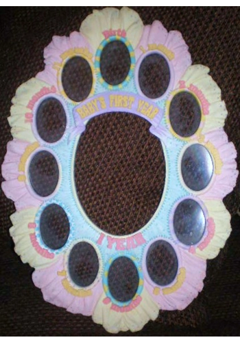 Baby's 1st year picture frame