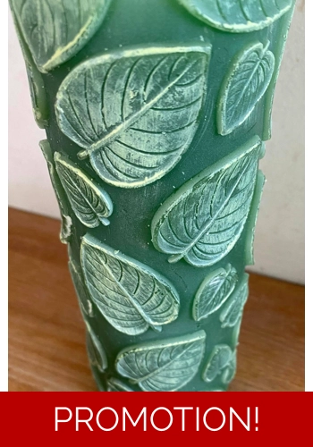 Latex mould for making this Leaf embossed candle