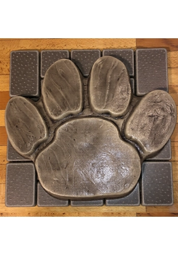 Latex mould for making this large Paw stepping/paving stone