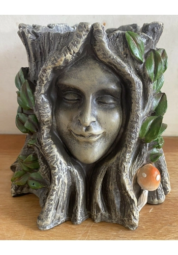 Latex mould for making this lovely small lady pot