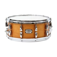 Yamaha AMS1460 14x6 Absolute Maple Hybrid Snare in Vintage Natural