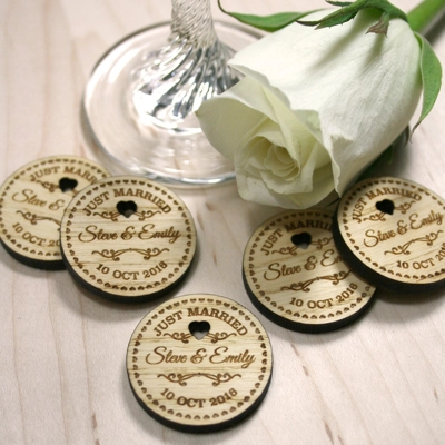 Personalised Rustic Wooden "Just Married" Wedding Table Confetti title=