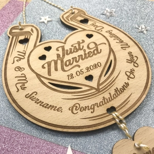 Wooden Personalised Just Married Horseshoe Wedding Keepsake Gift