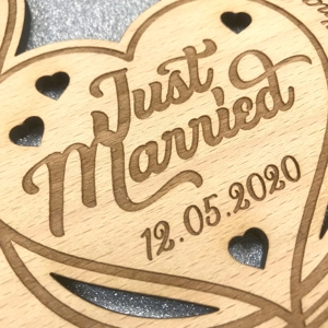Wooden Personalised Just Married Horseshoe Wedding Keepsake Gift