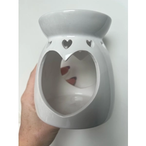 Large white heart cut out ceramic oil burner Large white heart cut out ceramic oil burner