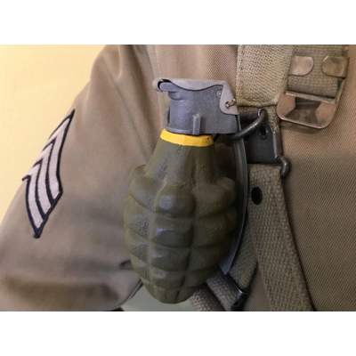 US WWII 29th Inf Div Sergeant Uniform Display with Equipment & Mannequin US WWII 29th Inf Div Sergeant Uniform Display with Equipment & Mannequin