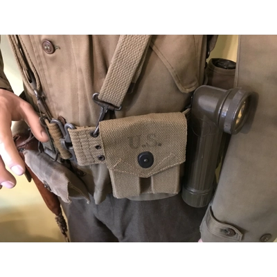 US WWII 29th Inf Div Sergeant Uniform Display with Equipment & Mannequin US WWII 29th Inf Div Sergeant Uniform Display with Equipment & Mannequin