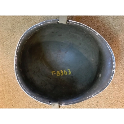 US WWII 29th Inf Div Sergeant Uniform Display with Equipment & Mannequin US WWII 29th Inf Div Sergeant Uniform Display with Equipment & Mannequin