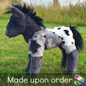 Appaloosa foal (semi-posable)