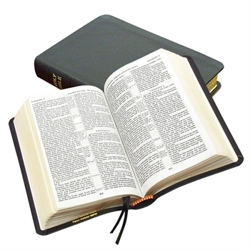 TBS Classic Reference Bible ..