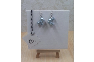 Blue pearl bead cluster earr..