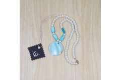 Blue shell and pearl beaded necklace