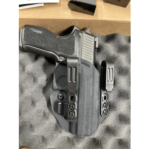 Sig P226 Elite 9 mm with holster