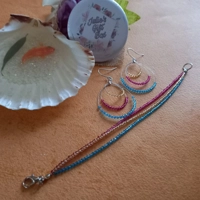 Atrio Bracelet & Earrings Set - Pink, Yellow and Blue