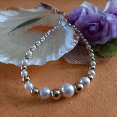 Pearl Bracelet - Gold & Silver Pearl Bracelet - Gold & Silver