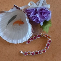 Caged Bead Bracelet - Crackled Red and Yellow