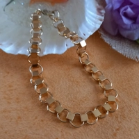 Cube Chain Maille Bracelet - Gold