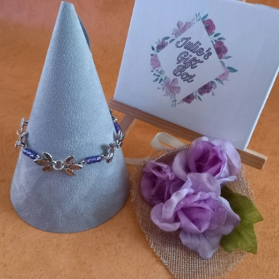 Dainty Leaf Bracelet - Purple Dainty Leaf Bracelet - Purple